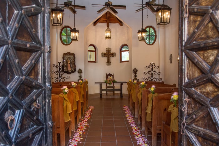 Chapel for traditional Weddings.